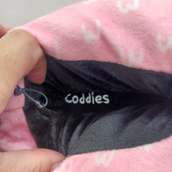 Coddies Pink Blobfish Plush Unisex Slippers Size Medium - Picture 7 of 13